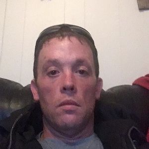 Meet your Posher, Wesley